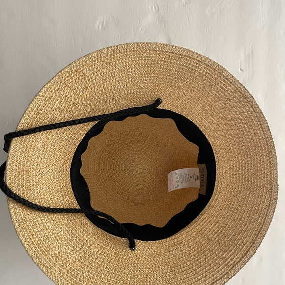 FURTALK Straw Sun Beach Hat (3” Brim) Adjustable Neck Tie NWOT new! - Picture 3 of 8